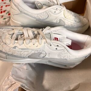 Nike Air Max 90 Futura Women’s 8